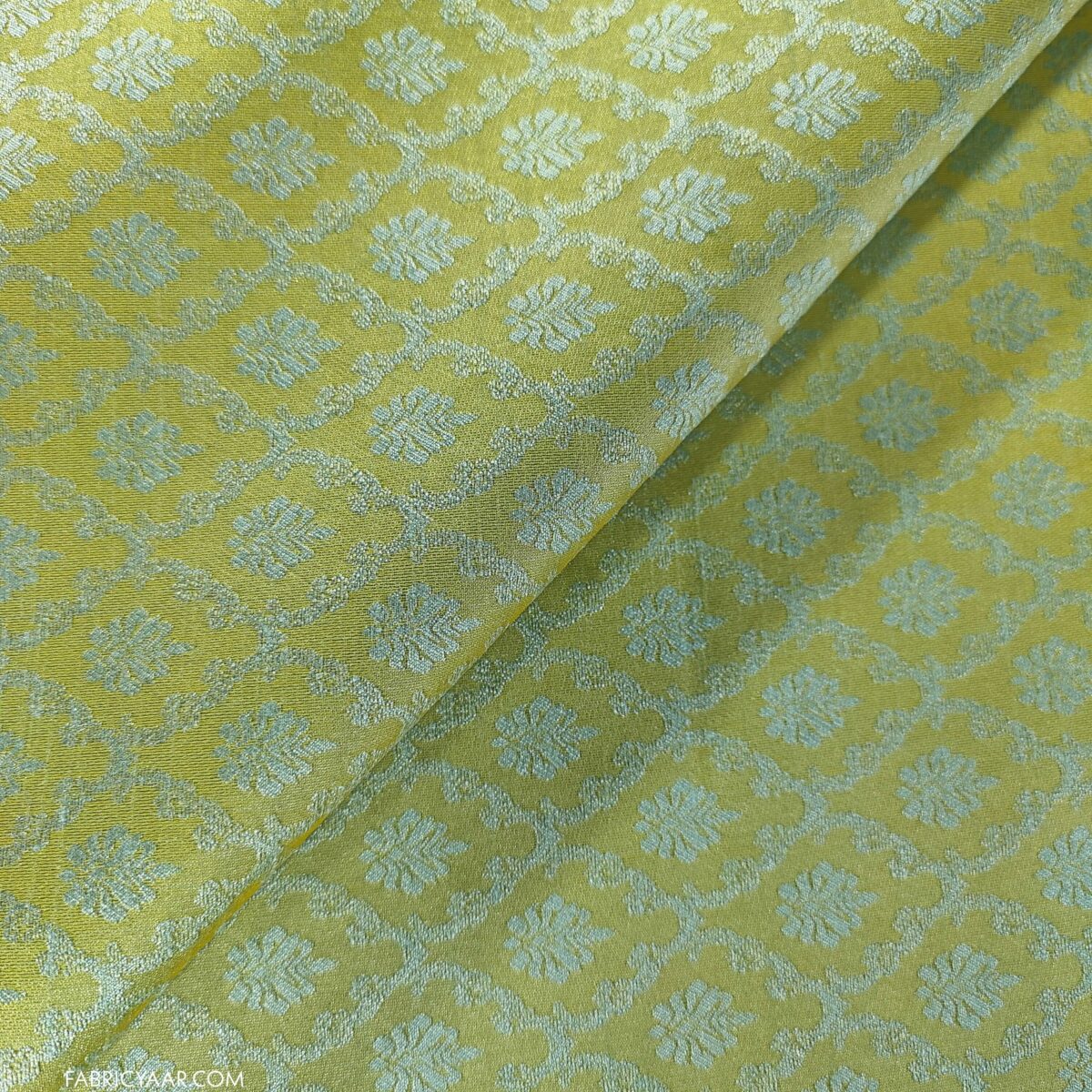 Solino Jacquard Luminous Green Koti / Blazer / Jodhpuri Suit Fabric (Width 58 Inch)